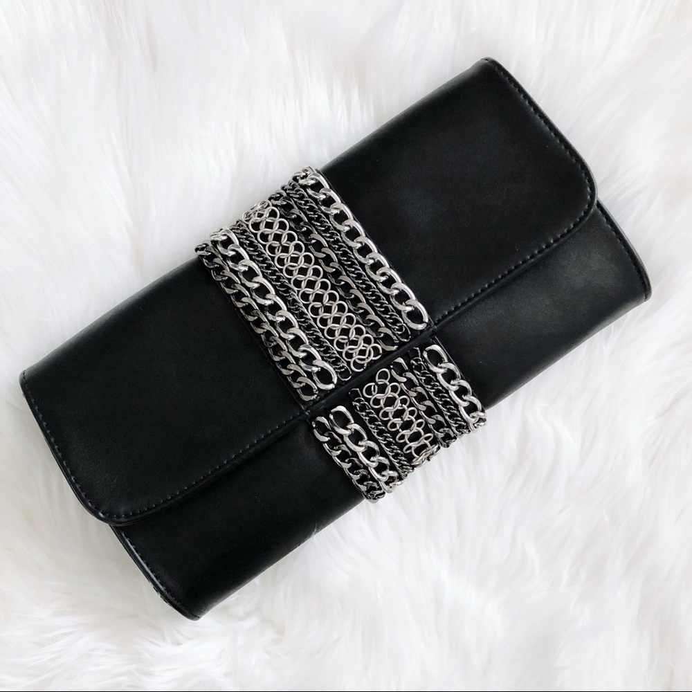 Nasty Gal x Nila Anthony Main Chain clutch